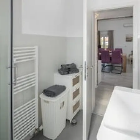 Apartman Ana 1 By Guide Nova Vas