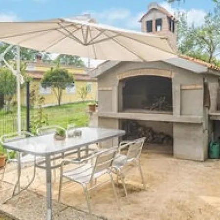 Ana 1 By Guide * Nova Vas (Porec)